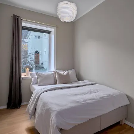 Luxurious W/ Beautiful Location Appartement