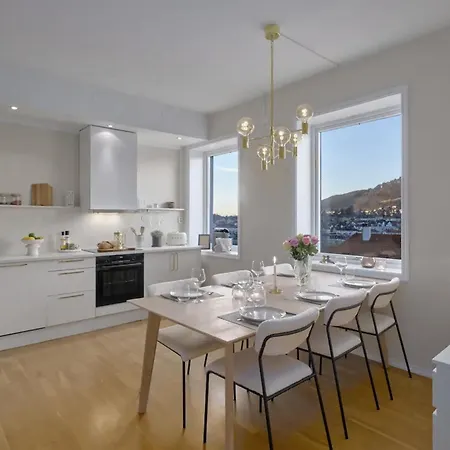 Luxurious W/ Beautiful Location Appartement